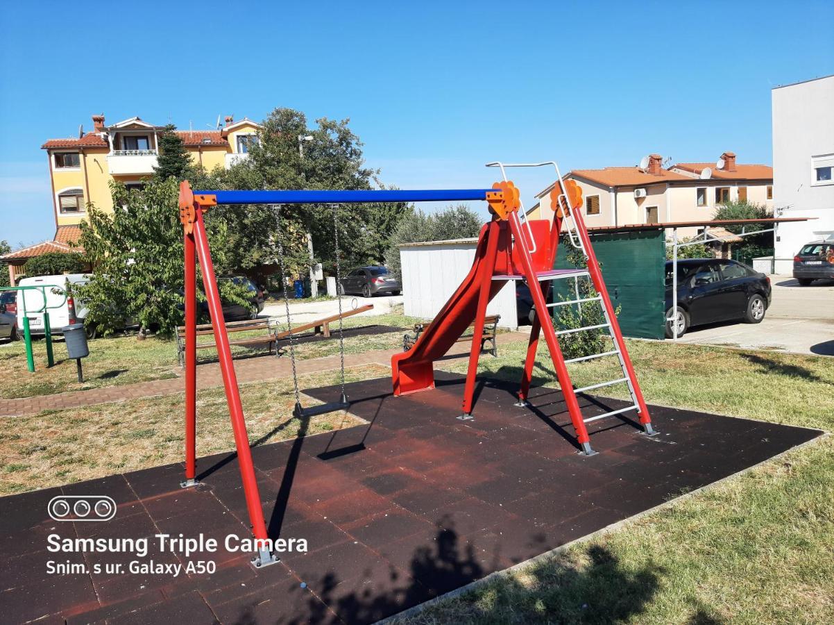 Medo Apartment Novigrad  Luaran gambar